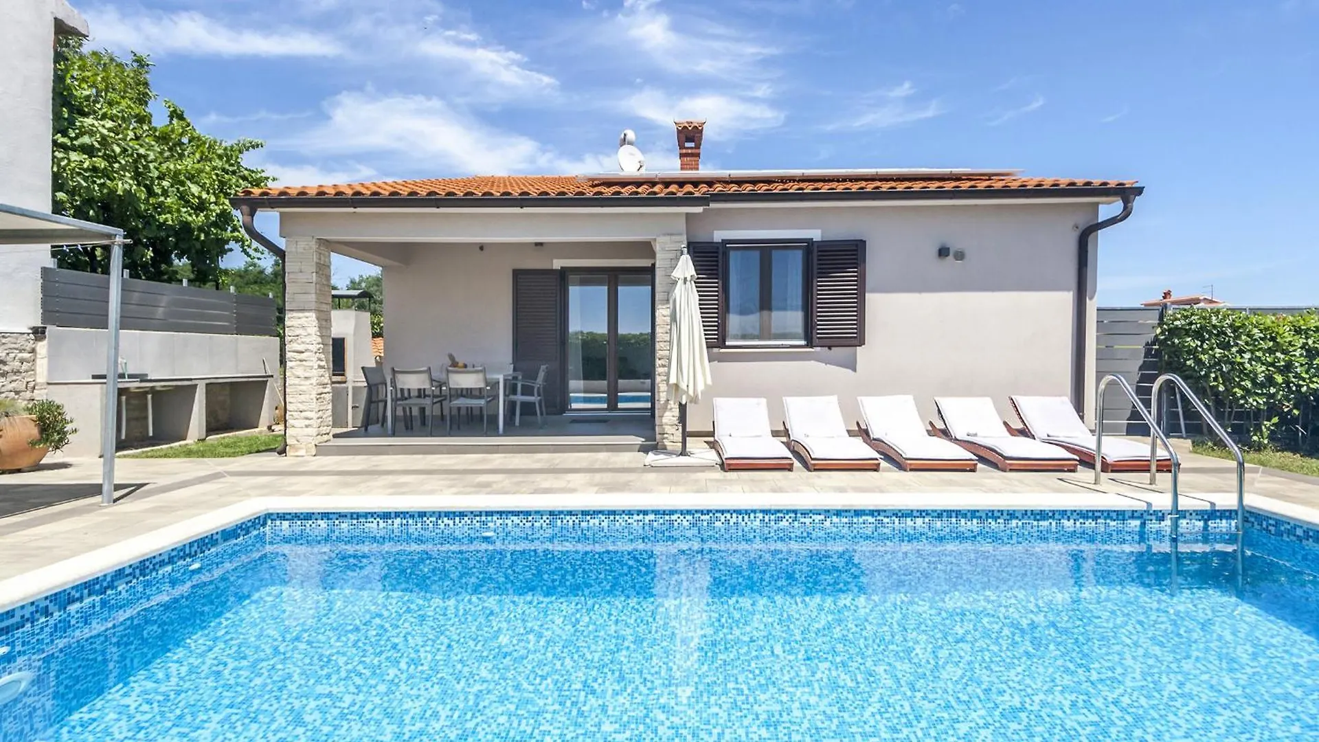 Holiday House Gortan For 7 People Near Pula With Children Playground And Private Pool - Pet Friendly Marčana